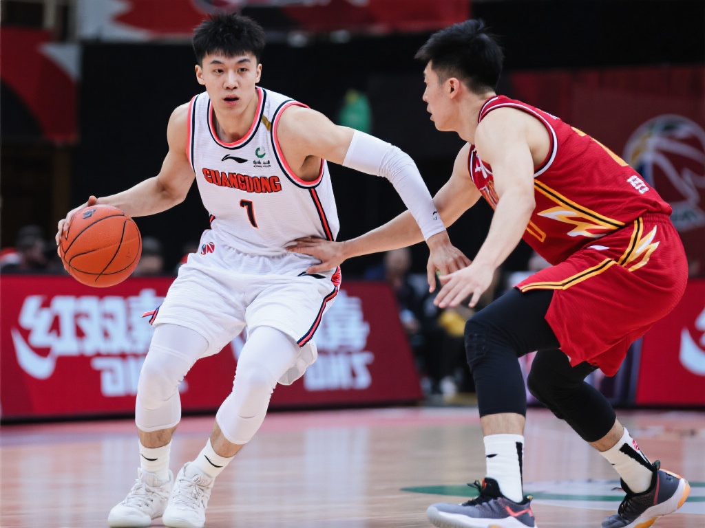 值得一提的是，胡明轩在防守端同样不遗余力