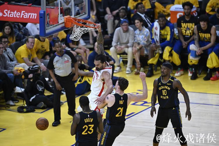 近两场狂砍41+11！蒙克率队连克湖人火箭