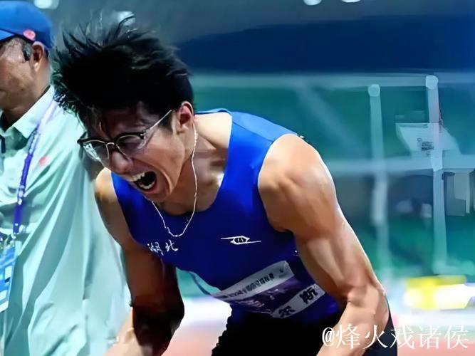 全运会男子100米决赛 湖北选手李泽洋收获冠军